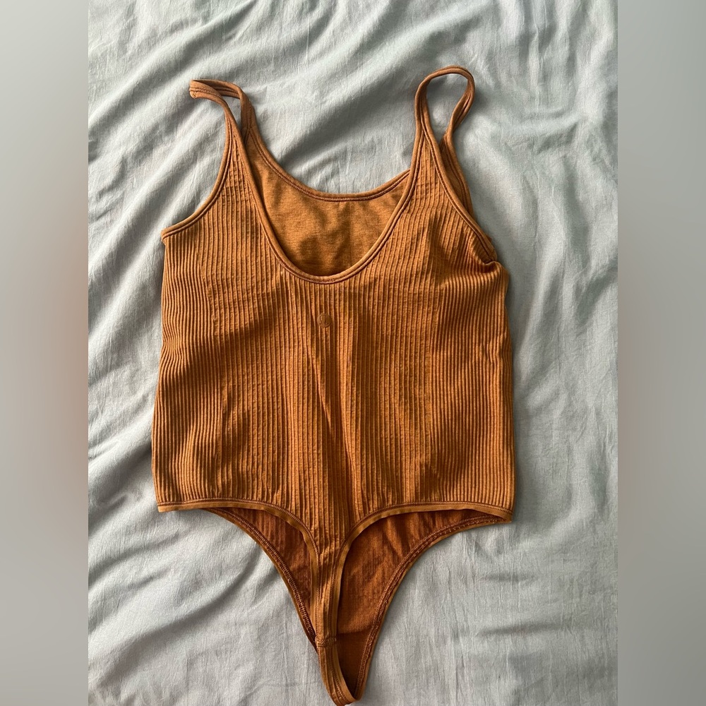 Lululemon body suit